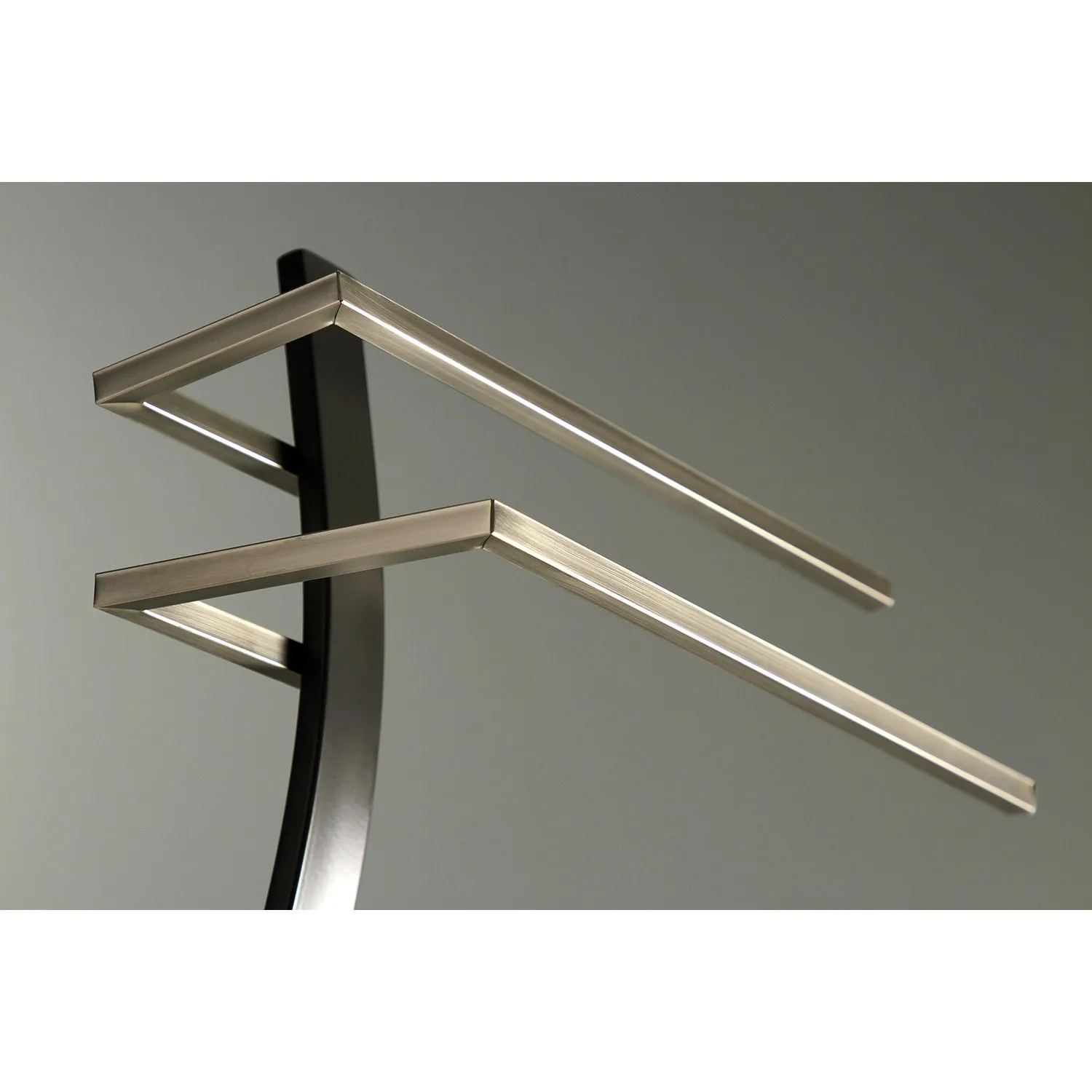 Kingston Brass Edenscape Pedestal Dual Towel Rack