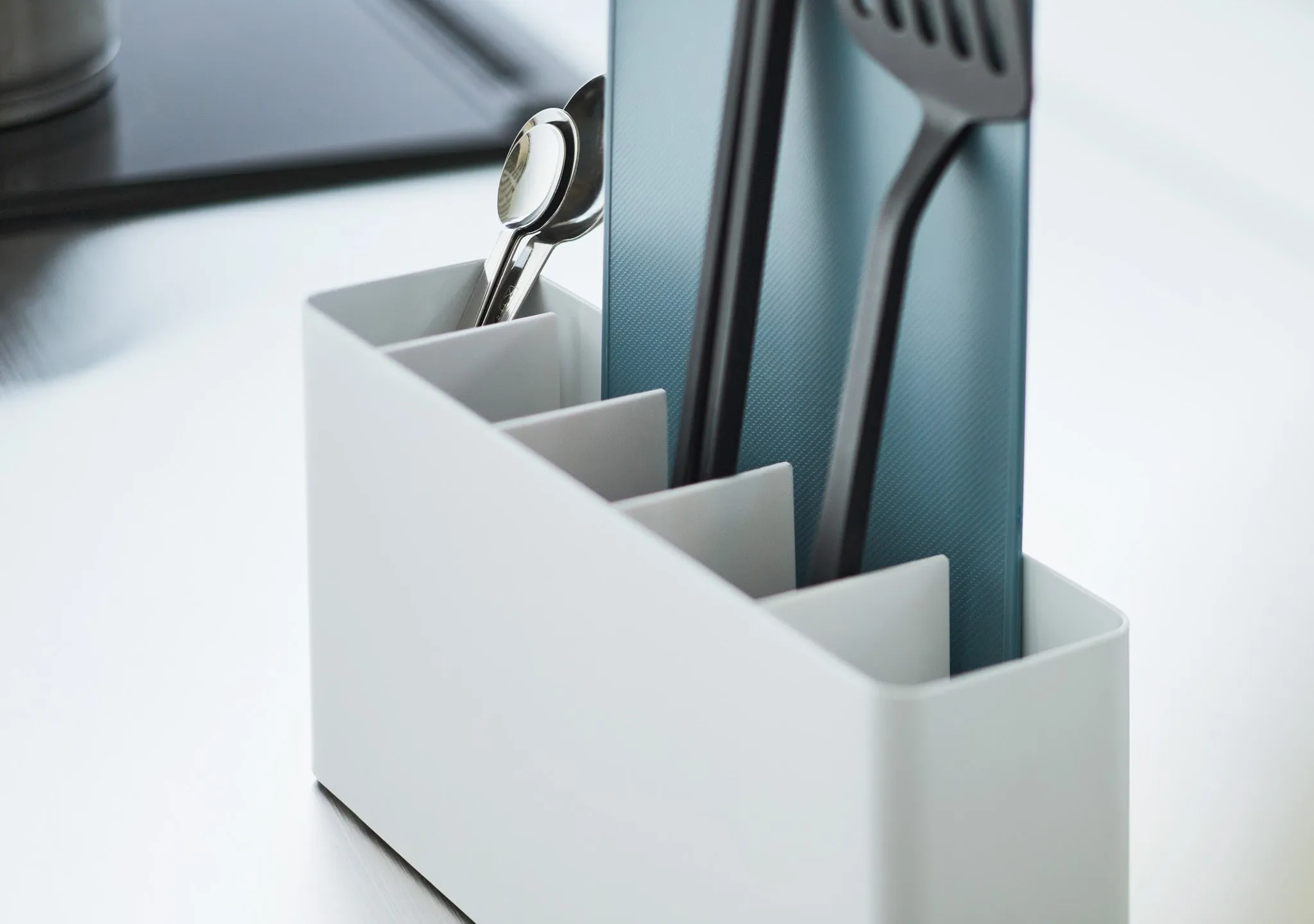 Kitchen Tool & Cutting Board Holder