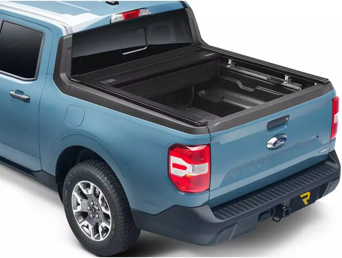 Retrax PRO XR Manual Retractable Tonneau Cover w/ T-Slot Rails